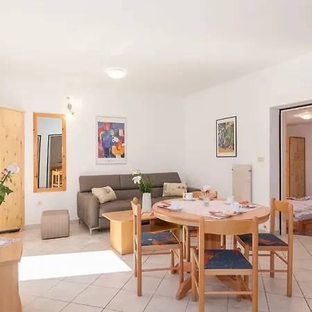 California * 波雷奇