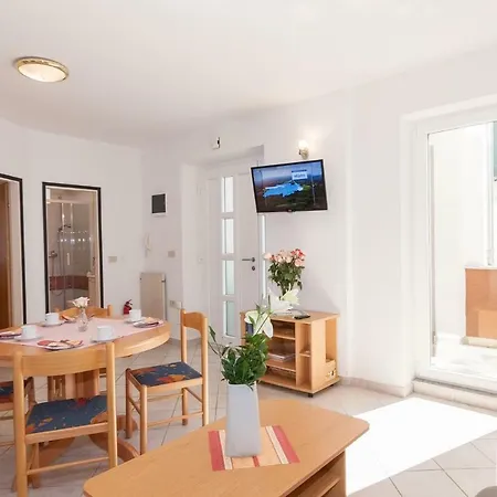 California * 波雷奇