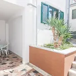 Apartment California