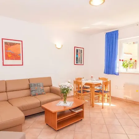 California Apartment Poreč