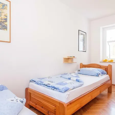 California Apartment Porec