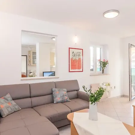 California Apartment